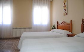 Hostal Avila